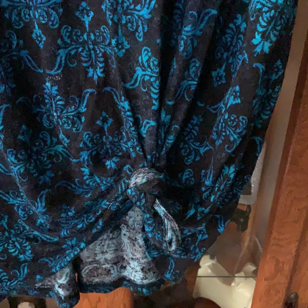 Patterned tank - Picture 4 of 4